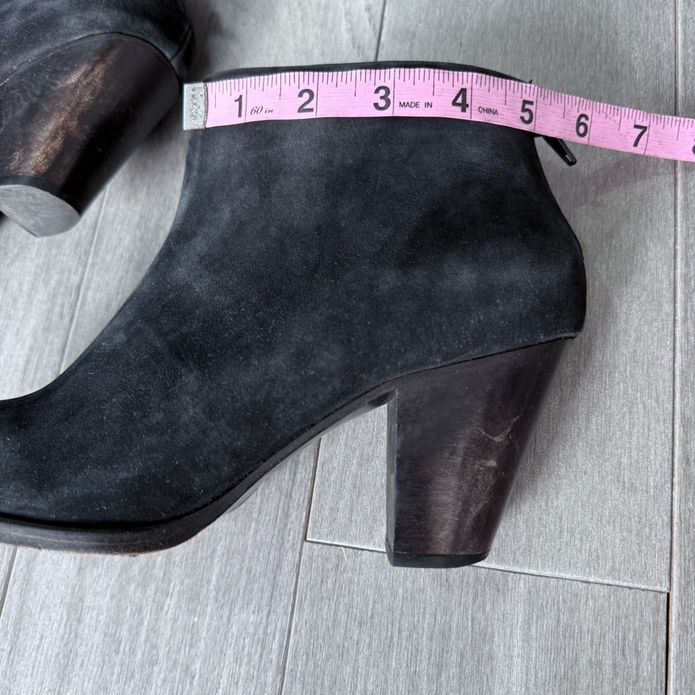 Rachel Comey Prose Black Suede Ankle Booties Stacked Heel 8 Minimalist Western - Picture 16 of 16